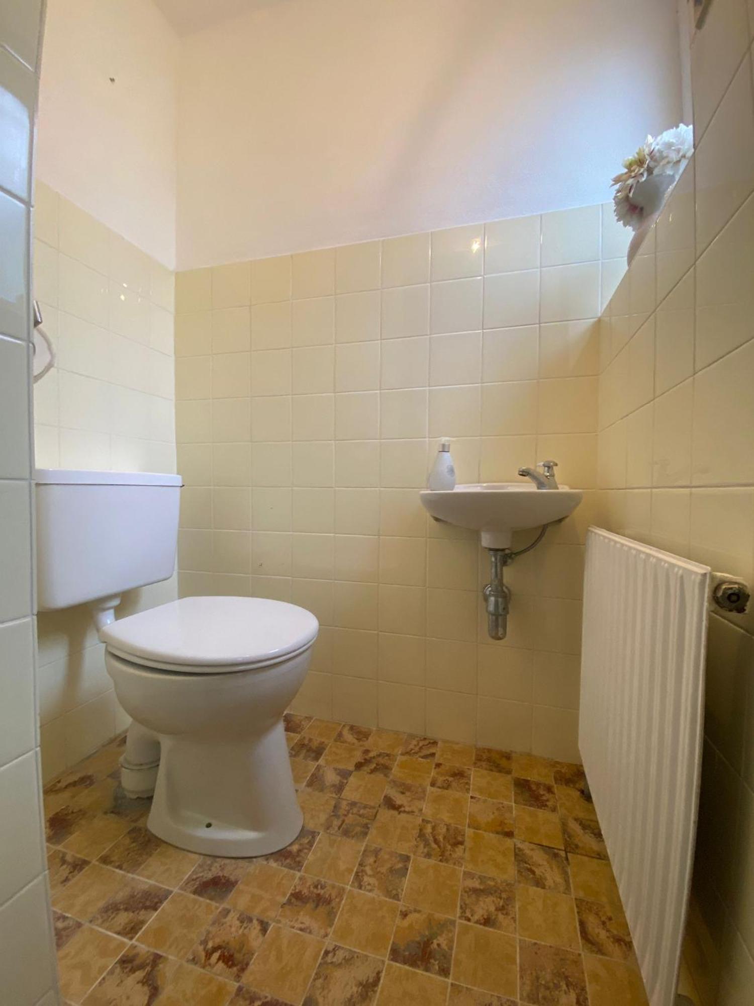 Haus Am Kuhsee Augsburg Bagian luar foto